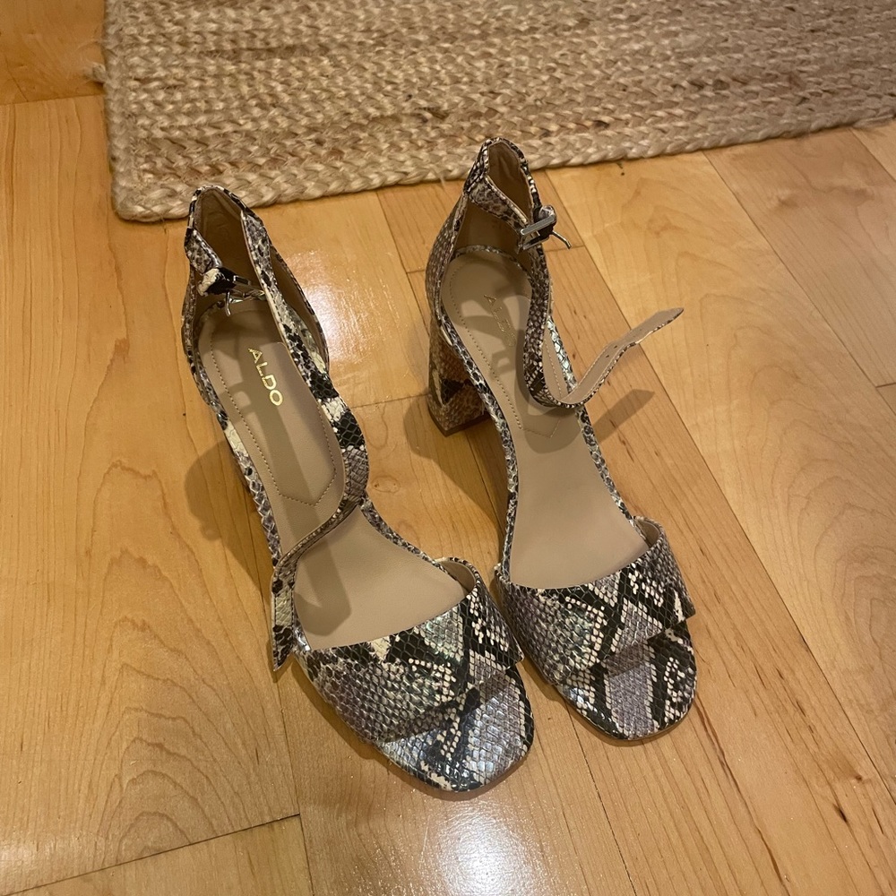 ALDO snakeskin heels - never worn